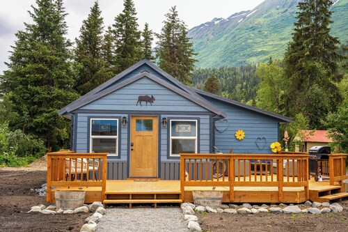 Railroad Retreat in Moose Pass – The Gandy Dancer