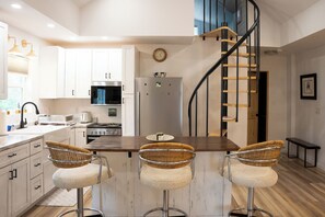 Microwave, oven, stovetop