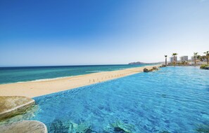 A la platja, gandules de platja i tovalloles de platja