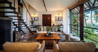 Tathya Hills - Luxe Garden Retreat