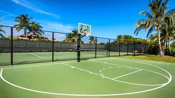 Sport court