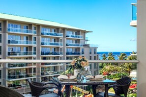 Outdoor dining - Honua Kai Konea | 2 Free Rental Cars | KBM Resorts | Modern Beachfront Studio At Honua Kai Resort | 2 Units, 3 Bedrooms | ML-1307 (Lahaina)