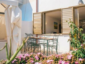 Outdoor dining - Apartment Wendy by Interhome (Santa Maria Navarrese)