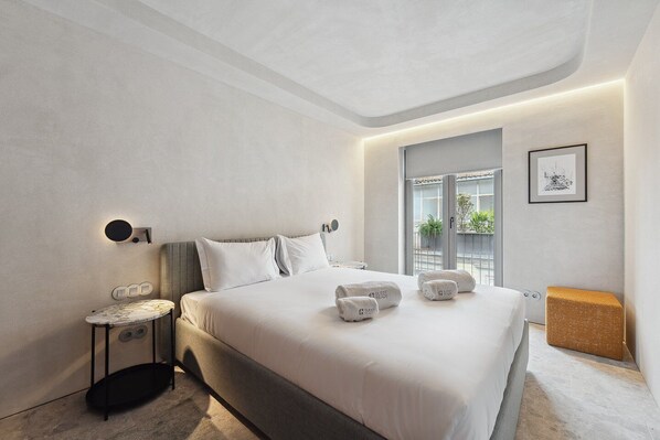 1 chambre, fer et planche à repasser, accès à Internet, literie fournie