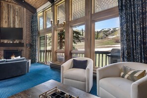 TV, fireplace, stereo, offices - 3BR Penthouse, Hot Tub, Mtn Views! Hiking Trails! (Snowmass Village)