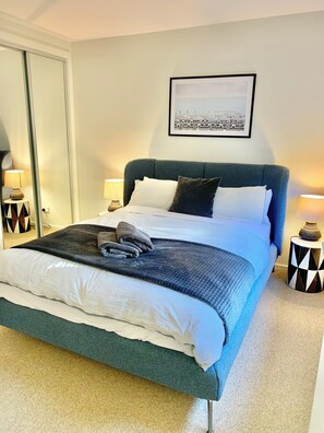 3 dormitorios, tabla de planchar con plancha, wifi y ropa de cama