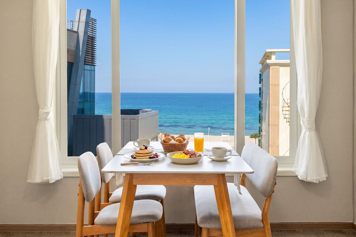 Basic Room, 2 Bedrooms (Room 401 (Ocean View / Netflix)) | 1 bilik tidur, Wi-fi percuma 