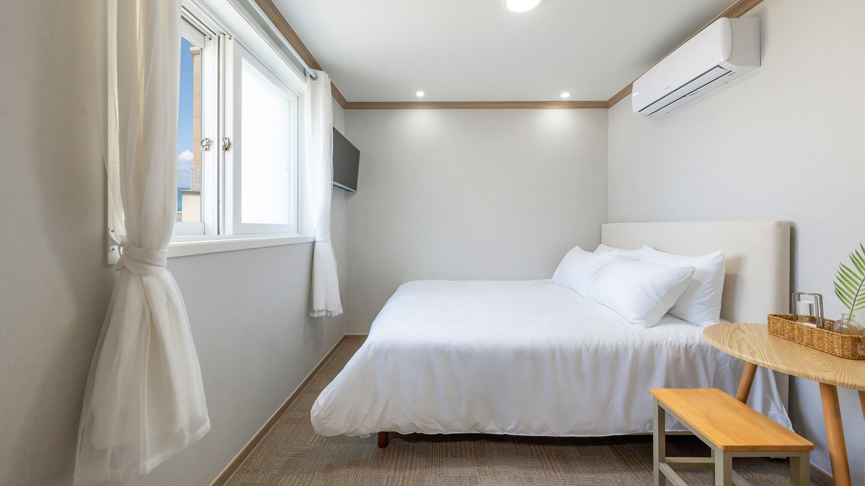 Rom – basic, 1 soverom (Room 201 (Ocean View / Netflix)) | 1 soverom og wi-fi (inkludert)