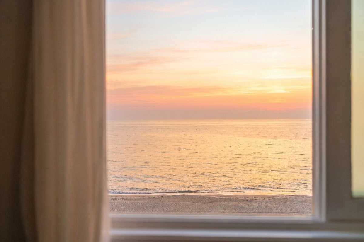 Basic Room, 2 Bedrooms (Room 301 (Ocean View / Netflix)) | 1 bilik tidur, Wi-fi percuma 