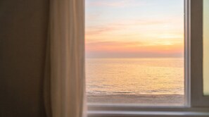 Basic Room, 2 Bedrooms (Room 301 (Ocean View / Netflix)) | 1 bedroom, WiFi (free)
