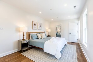 Imagen sin descripción, 5 de 44, botón