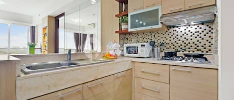 Apartemen, 2 kamar tidur, pemandangan kota | Dapur pribadi
