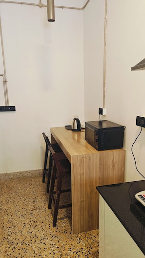 Habitació triple | Zona de menjador de l'habitació