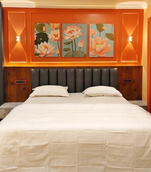 Premium bedding, desk, free WiFi, bed sheets