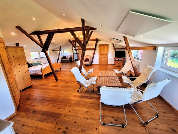 2 bedrooms, internet