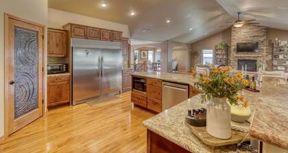 Nugget Gulch Retreat