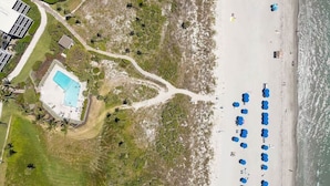 Unclassified image, 3 of 19, button - Beach Villa 2325- Splendid Beach Villa Residence (Captiva)
