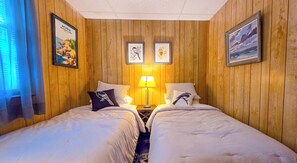 Desk, iron/ironing board, free WiFi, bed sheets - Phoebe's Nest: 3BR Waterfront Retreat on Glen Cove - Perfect for Sunsets, Kayaking & Your Dogs! (East Boothbay)