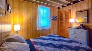 3 chambres, bureau, fer et planche à repasser, Wi-Fi gratuit
