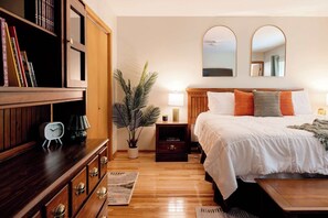 4 dormitorios, tabla de planchar con plancha, cuna de viaje y wifi