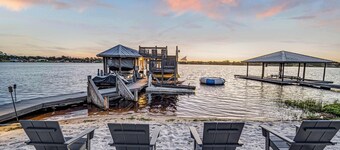 Luxury Lakefront | Private Dock | Pool