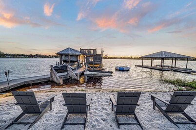 Luxury Lakefront | Private Dock | Pool