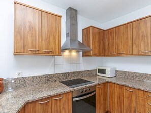 Private kitchen - St. Vicenç by Interhome (Llançà)