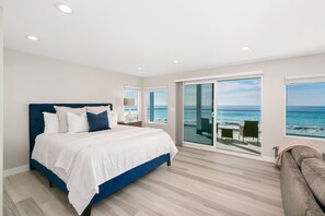 5 chambres, bureau, fer et planche à repasser, lit parapluie