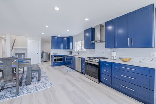 Luxury  Beachfront 3 Story 1005