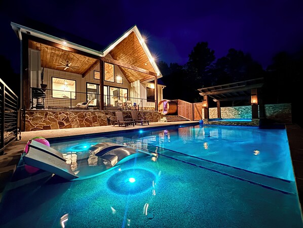 Outdoor pool, a heated pool