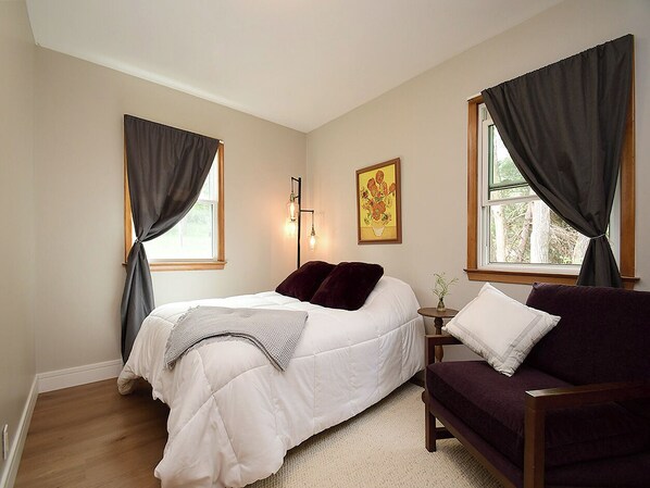 3 chambres, bureau, fer et planche à repasser, Wi-Fi gratuit