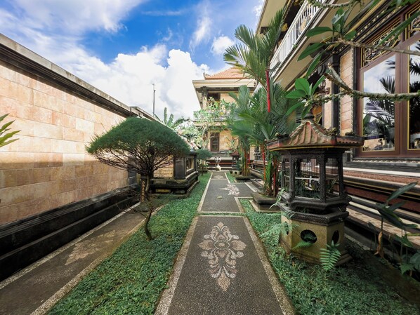 Garden - Tiara Guest House Ubud (Ubud)