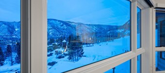Big Savings, More Nights! 15% off 3 night stays thru Dec 14