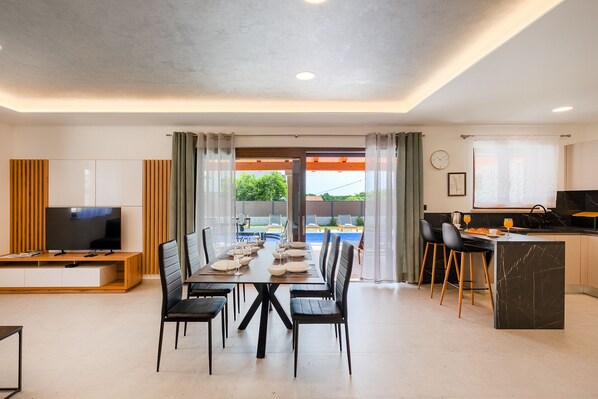 Dining - Villa Eni (Istria - Žminj) (Žminj)