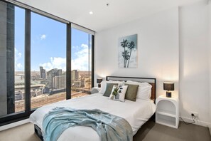 1 bedroom, desk, iron/ironing board, free WiFi
