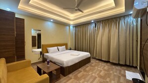 واي فاي مجانًا وملاءات أسرّة