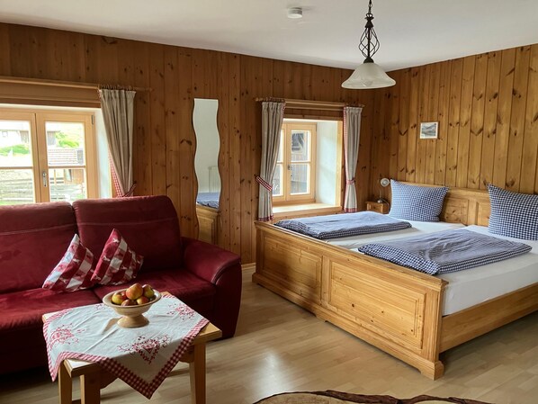 2 bedrooms, bed sheets