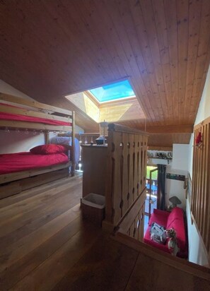 1 Schlafzimmer, Bügeleisen/Bügelbrett