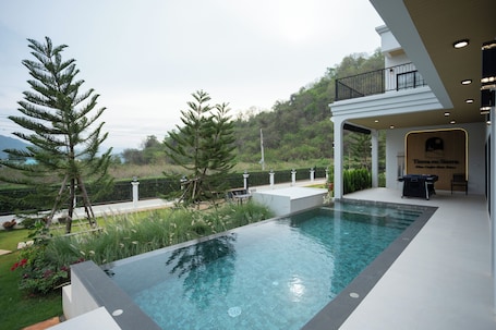 Family Villa, 4 Bedrooms, Balcony, Hill View | Private pool