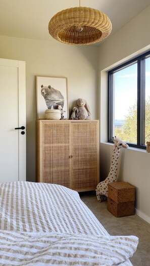 4 Schlafzimmer, Bügeleisen/Bügelbrett, WLAN, Bettwäsche