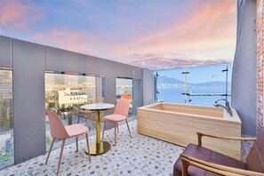 Studio Suite Khas, pemandangan samudra | Didekorasi berbeda-beda dan dilengkapi dengan perabotan berbeda-beda