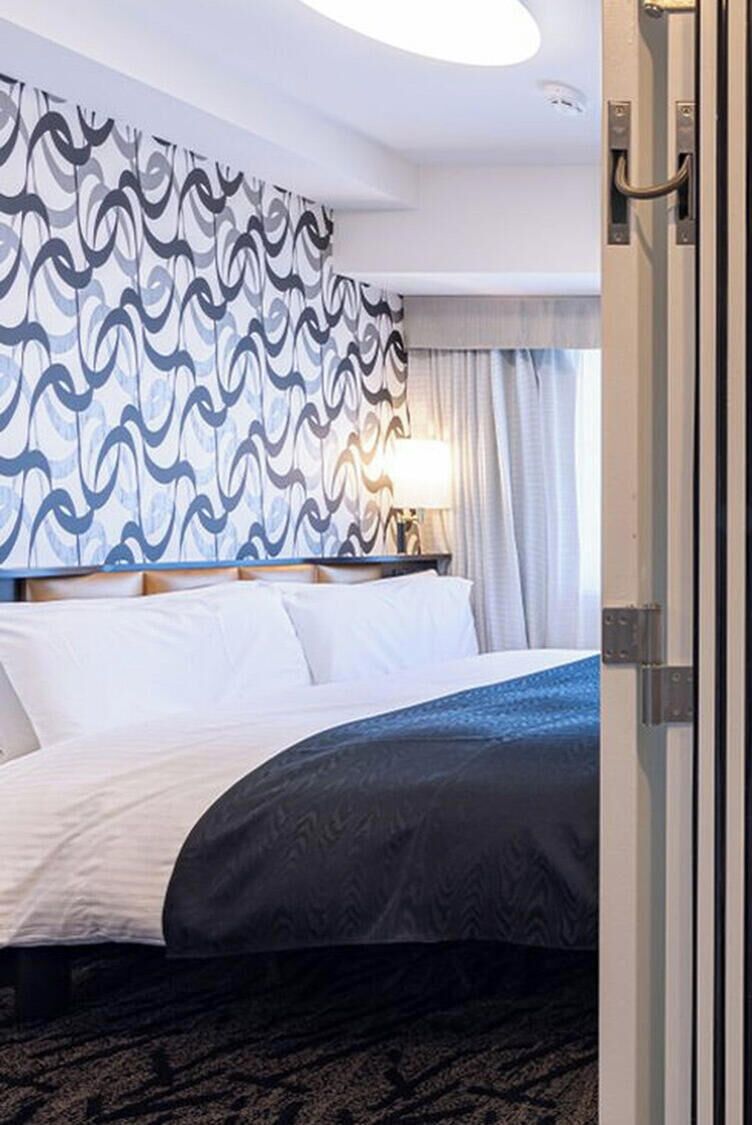 Couette en duvet, bureau, espace de travail pour ordinateurs portables