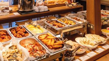 Daily buffet breakfast for a fee
