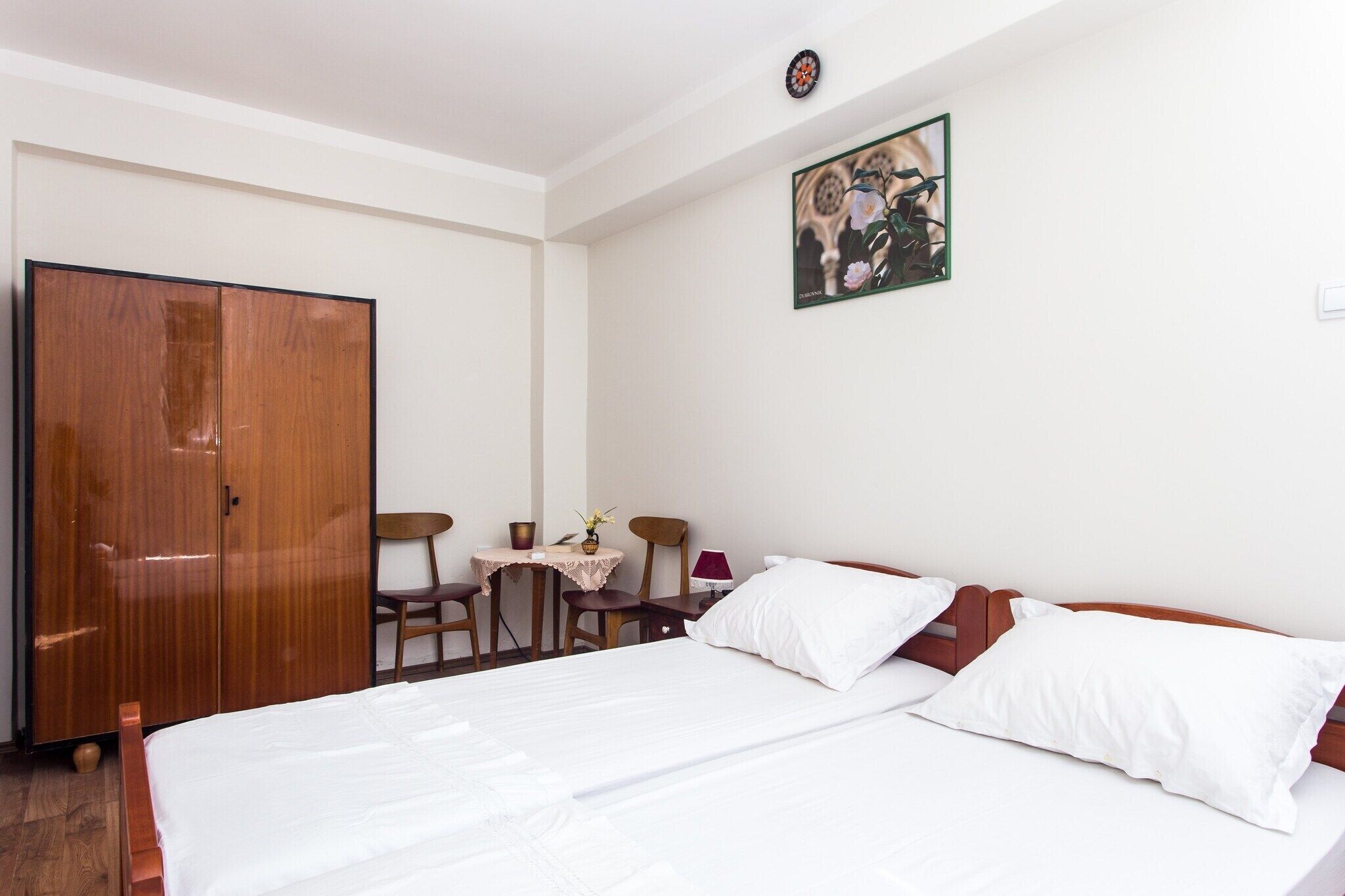 1 bedroom, iron/ironing board, travel cot, free WiFi