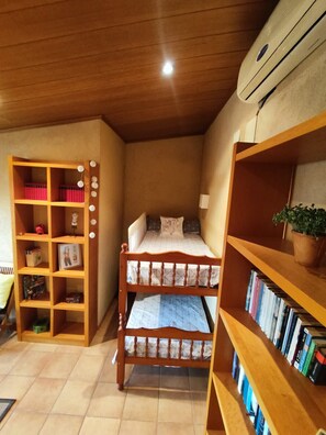3 bedrooms, iron/ironing board, free WiFi, bed sheets - FLUVIANETS (Armentera)