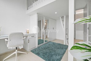 Apartament, 3 dormitoris, vistes a la ciutat | Planxa i posts de planxar i wifi gratuïta