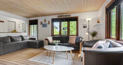 Nice home in Skagen with WiFi
