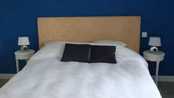 3 Schlafzimmer, Bügeleisen/Bügelbrett, WLAN, Bettwäsche