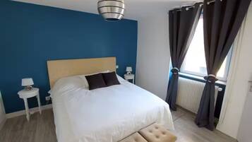 3 Schlafzimmer, Bügeleisen/Bügelbrett, WLAN, Bettwäsche