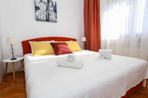 3 habitaciones, tabla de planchar con plancha y wifi gratis 